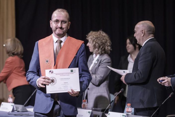 apertura uned 2017-18-16