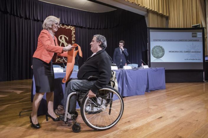 apertura uned 2017-18-2