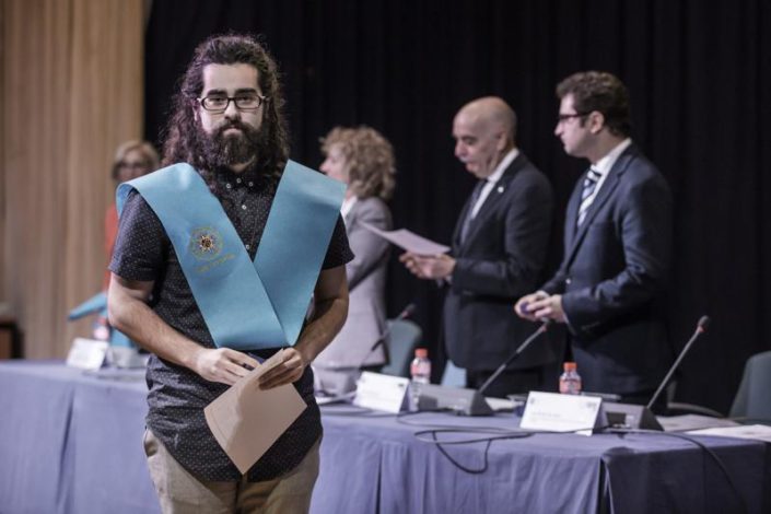 apertura uned 2017-18-25