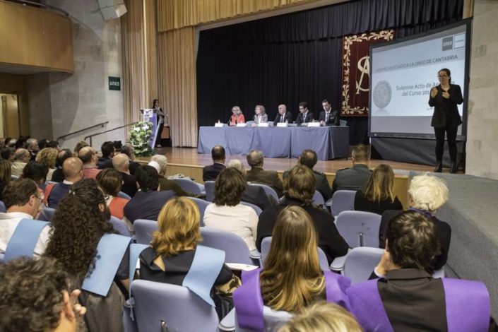 apertura uned 2017-18-68