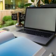 Un taller en UNED Cantabria para optimizar técnicas de estudio