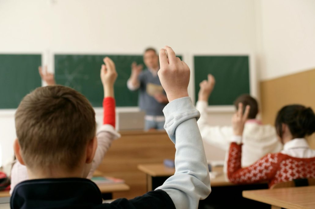 UNED Cantabria analizará la normativa del docente como autoridad