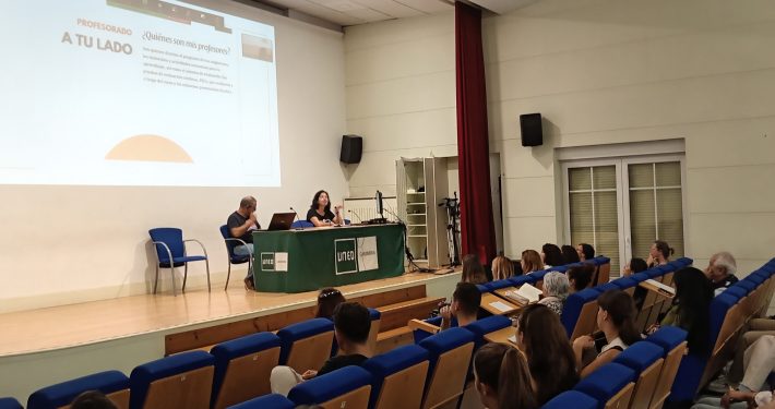 UNED Cantabria organiza una sesión de acogida para nuevos estudiantes